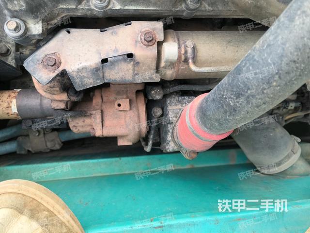 駕駛室頂部俯視（上車部件）