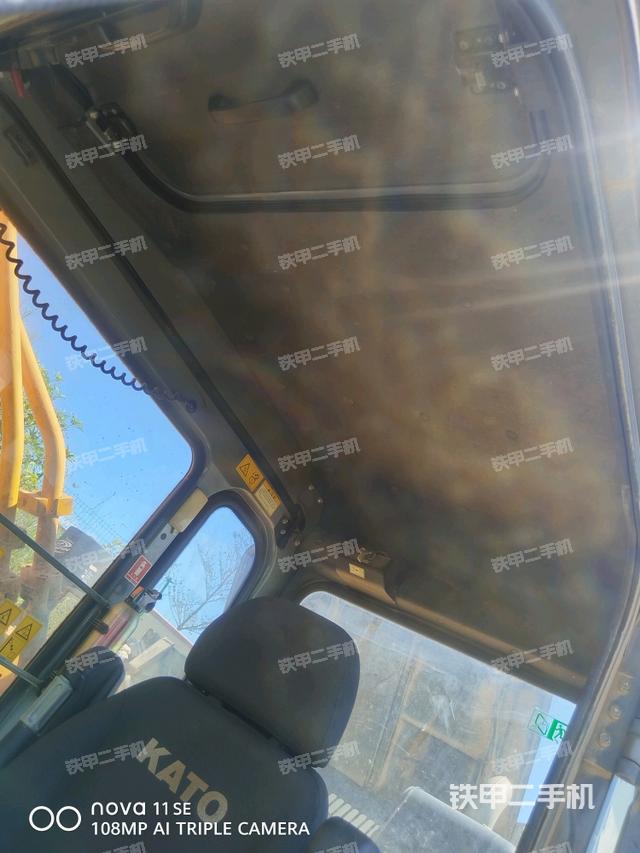 顶棚整体（驾驶室部分）