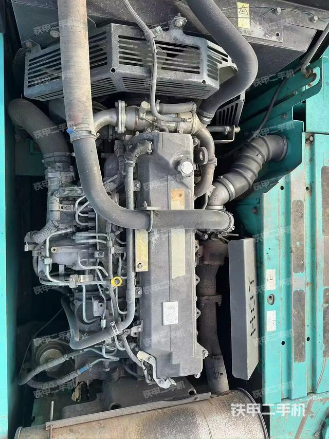 发动机整体俯视（整机外观）