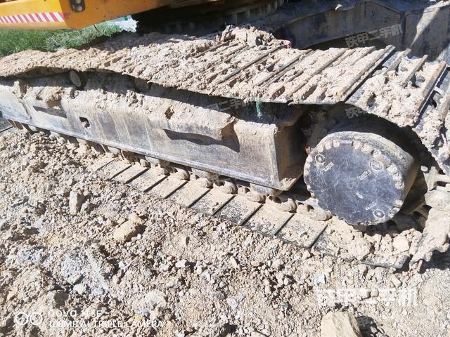 左侧履带整体 （行走机构）