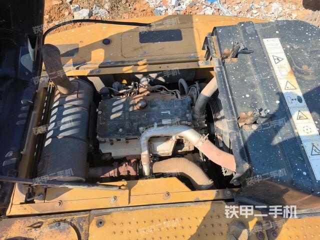 回轉(zhuǎn)馬達(dá)（上車部件）