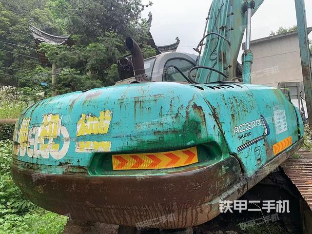 整機(jī)右后45°(整機(jī)外觀) 整機(jī)右后45°(整機(jī)外觀)