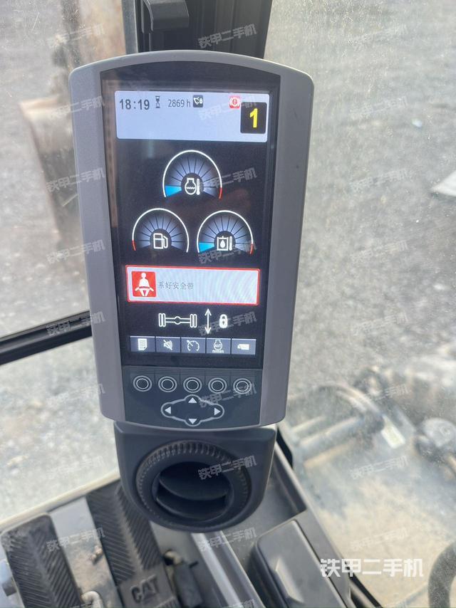 驾驶室整体（整机外观）