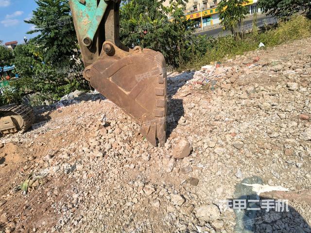 鏟斗45度（工作和回轉(zhuǎn)裝置）