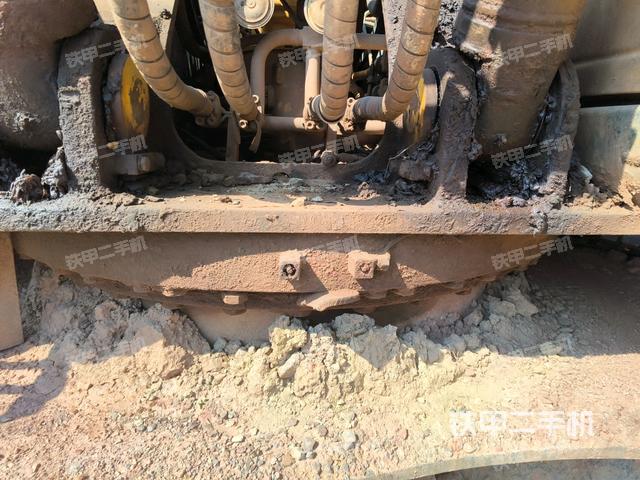 鏟斗右后整體（工作和回轉(zhuǎn)裝置）