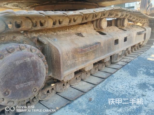 左侧履带整体 （行走机构）