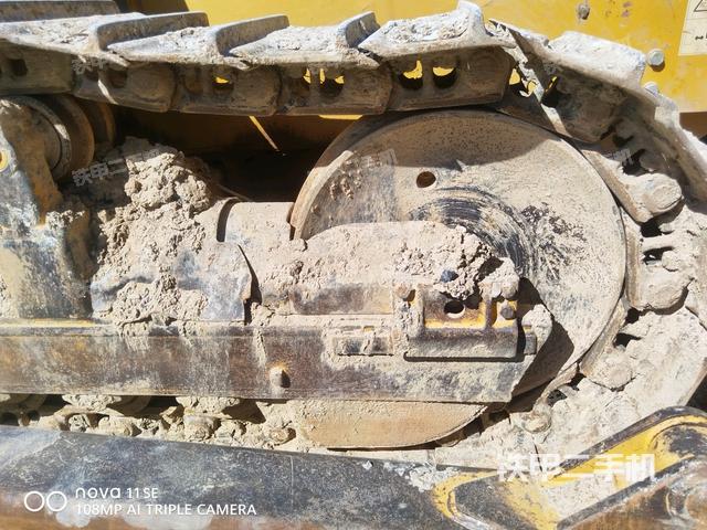 左引導(dǎo)輪（推土機(jī)底盤及工作裝置）