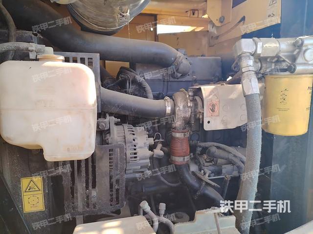 發(fā)動機整體俯視（整機外觀）