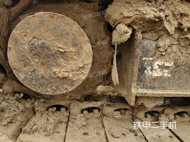 左驅(qū)動(dòng)輪（行走機(jī)構(gòu)）