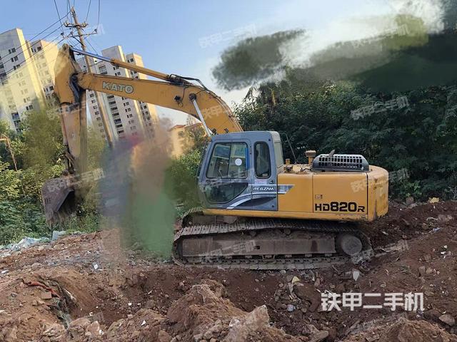 加藤HD820R挖掘機(jī)