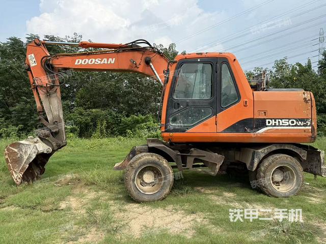 斗山DH150W-7挖掘机