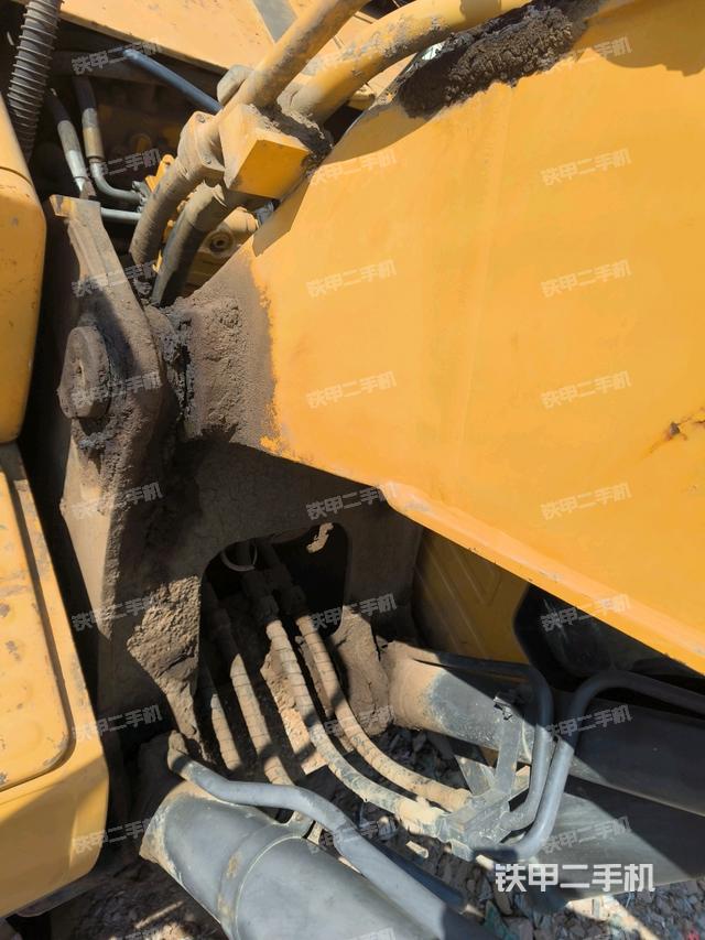 大臂根部 斜视（工作和回转装置）