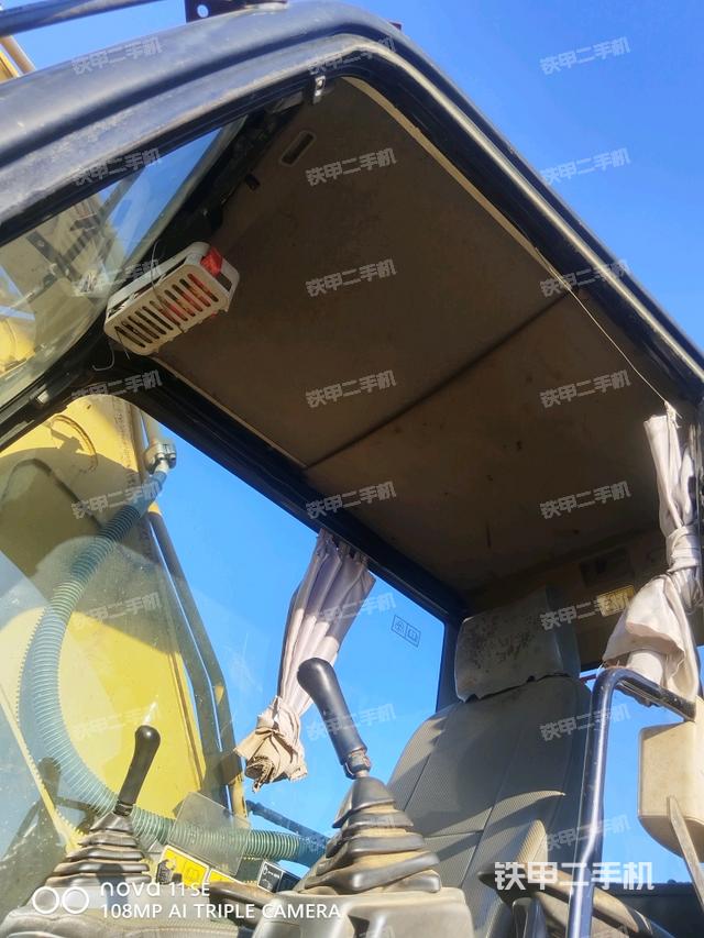 顶棚整体（驾驶室部分）