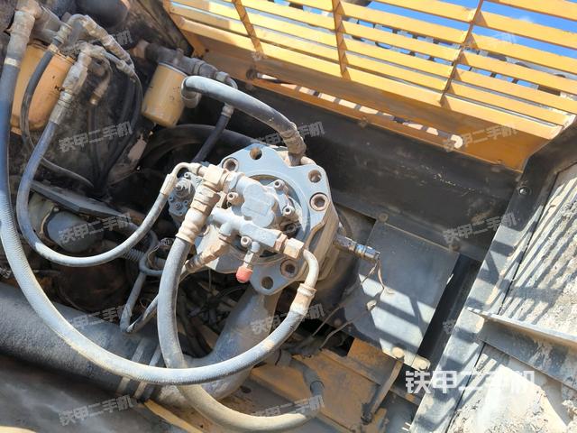 液压泵室（大件舱室）