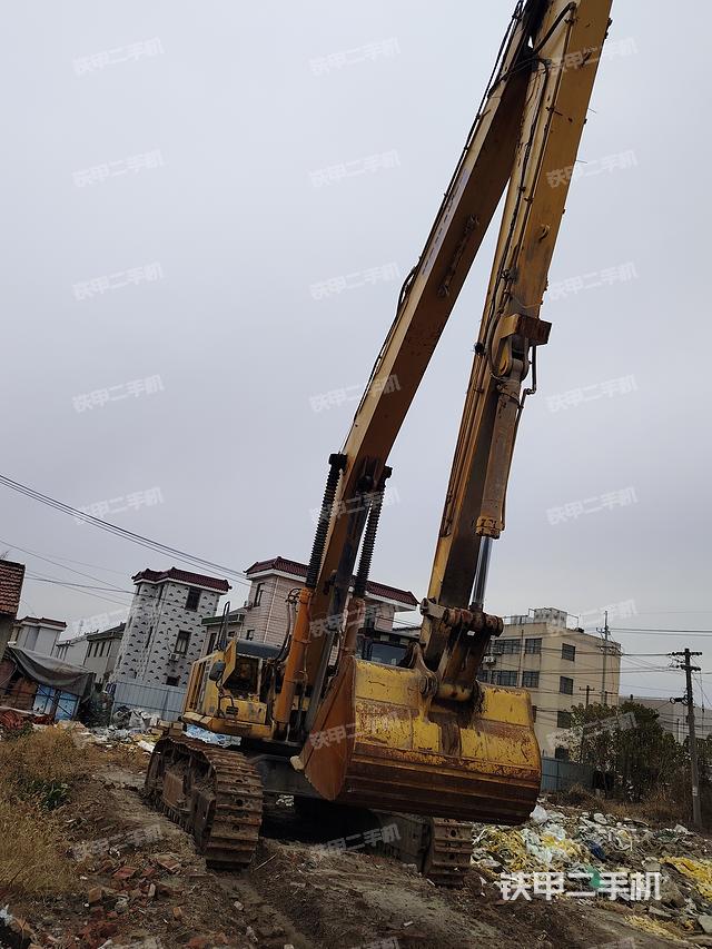 小松PC700LC-8挖掘机