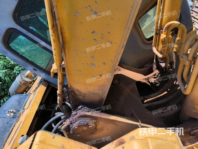 大臂整体 右侧（工作和回转装置）