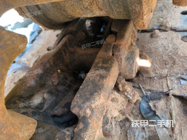 左驱动轮（行走机构）