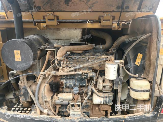 发动机整体俯视（整机外观）