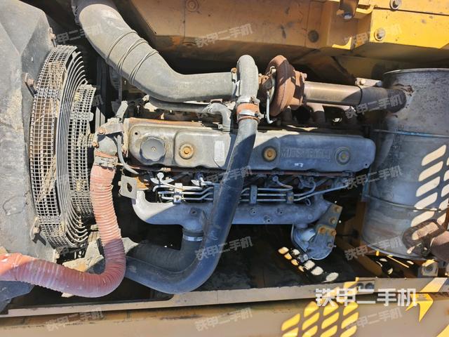 發(fā)動機(jī)整體俯視（整機(jī)外觀）