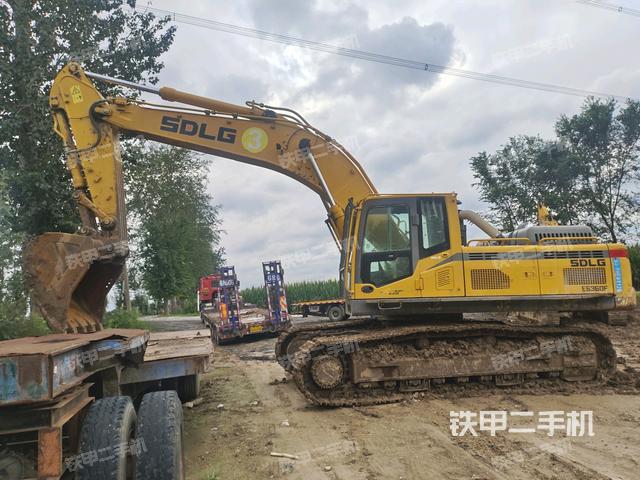 山东临工E6360F挖掘机