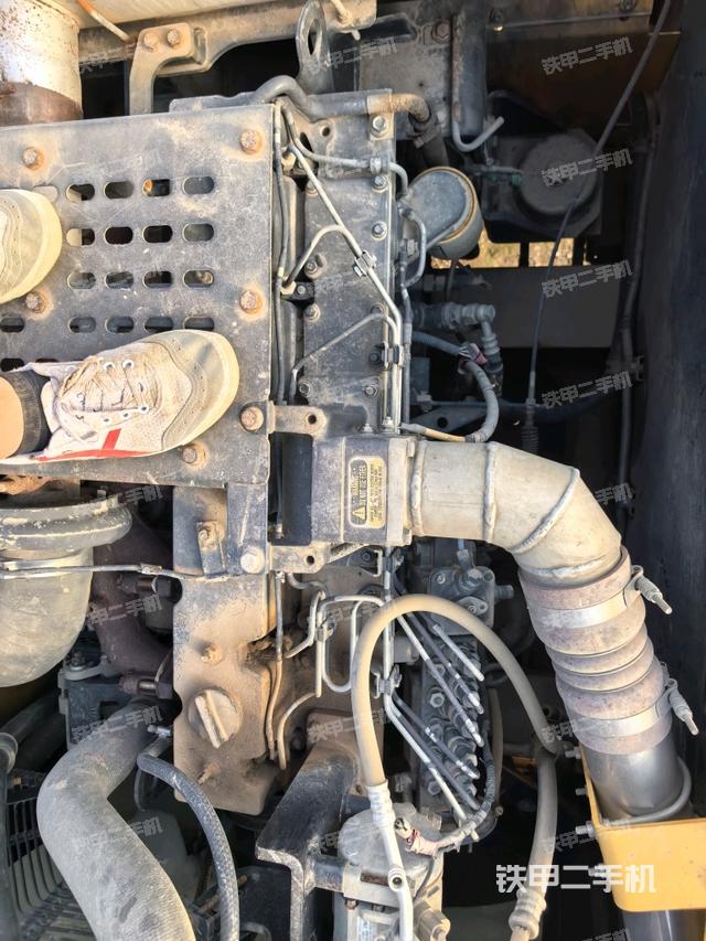 气门室盖螺丝特写（上车部件）