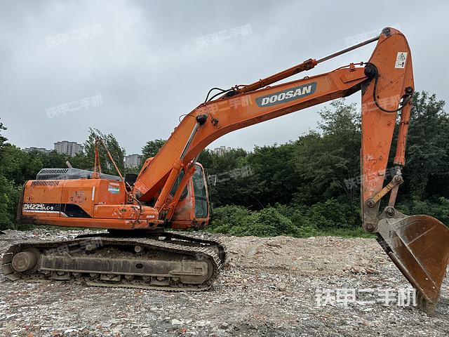 整机右后45°（整机外观）