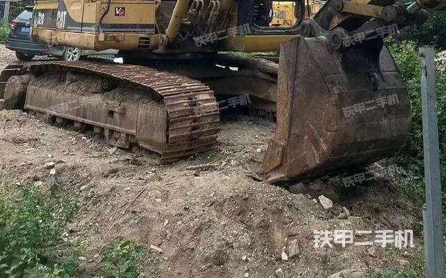 单侧履带整体（整机外观）