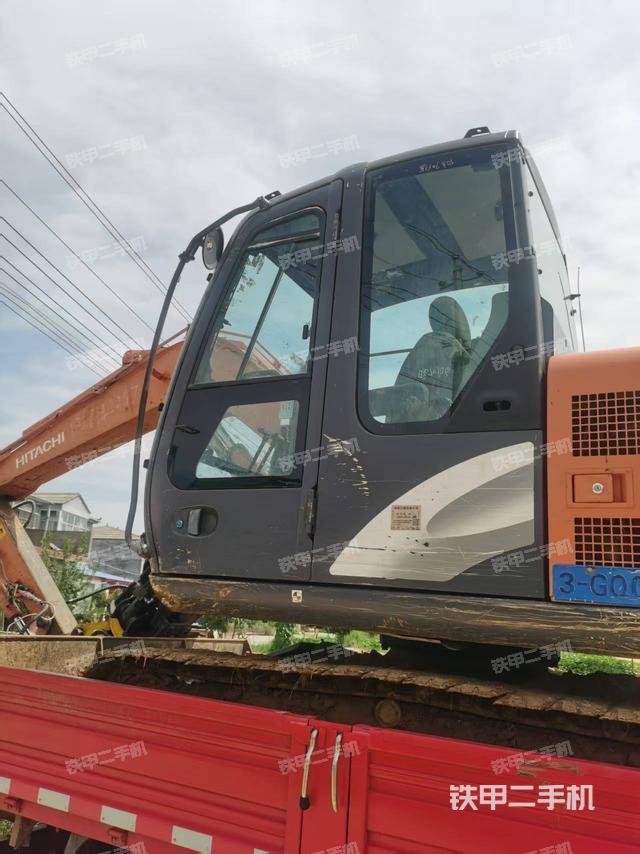 单侧履带整体（整机外观）