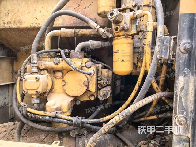 液压泵斜45 左（大件舱室）