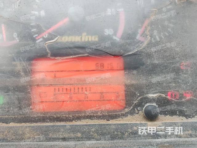 駕駛室操作臺（整機(jī)外觀及大件）