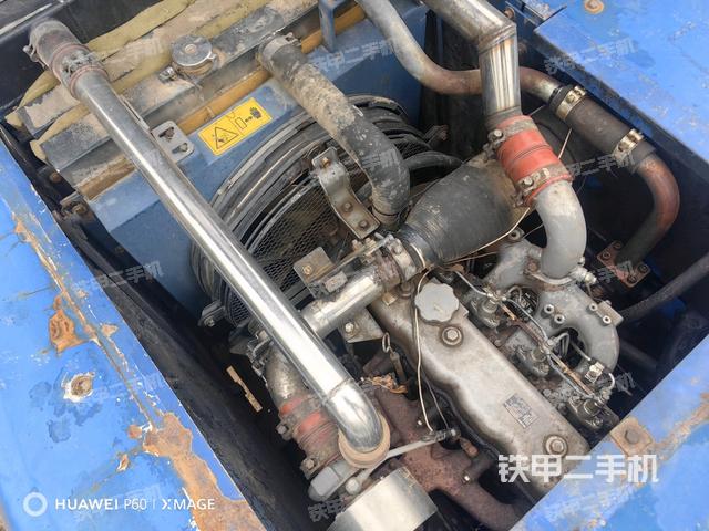 发动机整体俯视（整机外观）