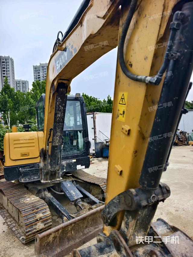 小臂整體右前（工作和回轉(zhuǎn)裝置）