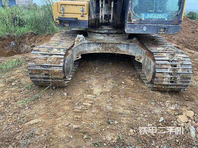 单侧履带整体（整机外观）