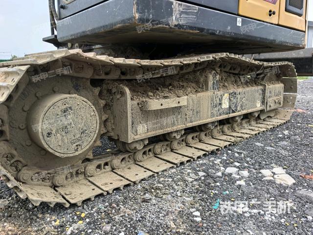 右侧履带整体 （行走机构）