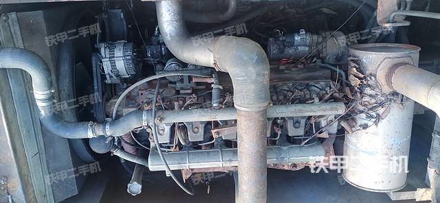 发动机整体俯视（整机外观）