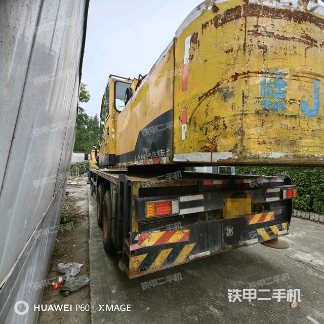 整机右侧（设备外观及核心部件）