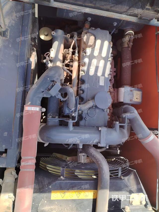 发动机整体俯视（整机外观）