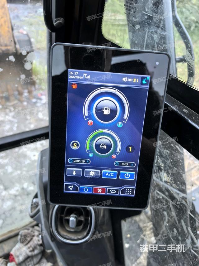 显示屏 （驾驶室部分）