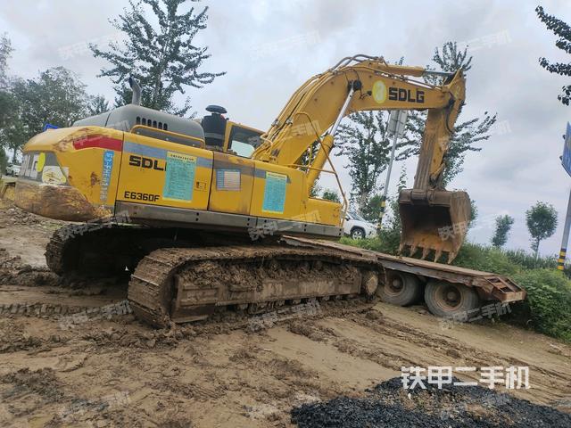 右后45（整機外觀）