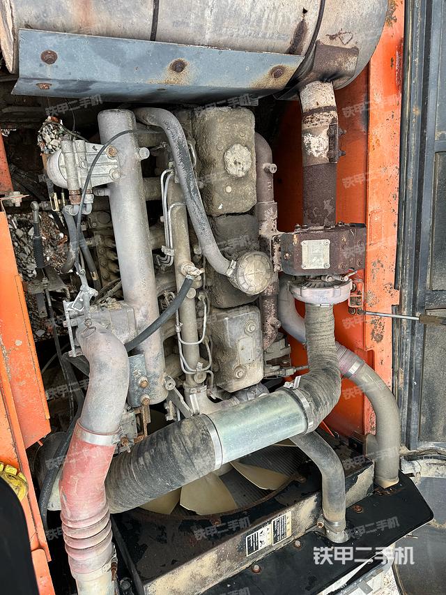 发动机整体俯视（整机外观）