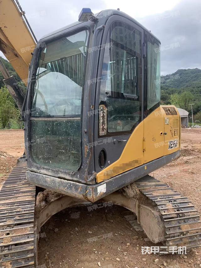徐工XE750D挖掘机