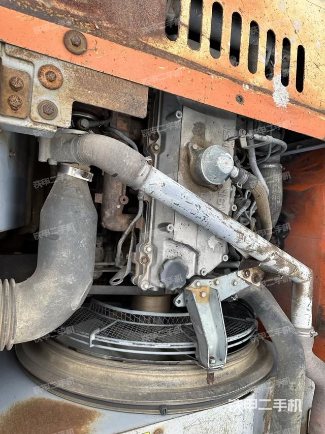 发动机整体俯视（整机外观）