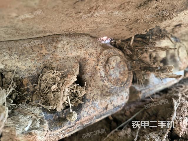 左侧履带整体 （行走机构）