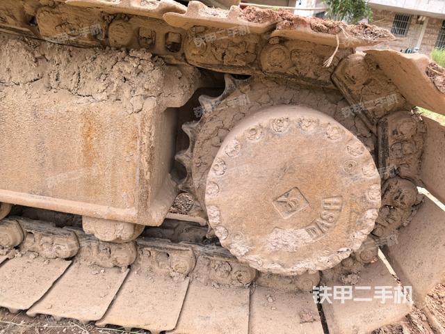 左导向轮（行走机构）