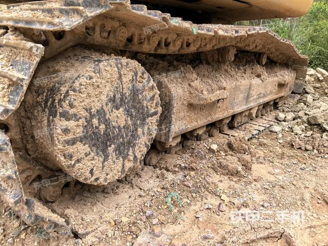 左侧履带整体 （行走机构）