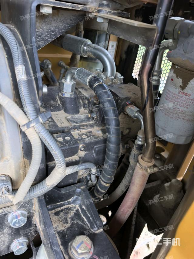 液压泵室（大件舱室）