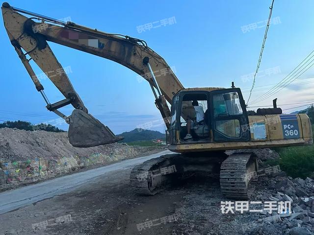 小松PC360-7挖掘机