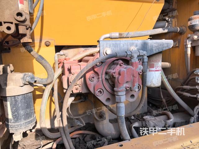 液压泵斜45 右（大件舱室）