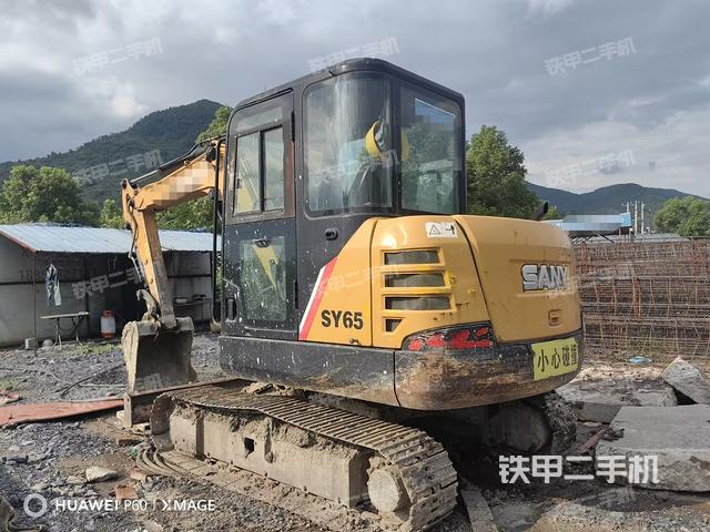 三一重工SY55C挖掘機