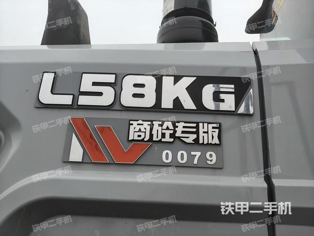 發(fā)動(dòng)機(jī)左側(cè)（整機(jī)外觀及大件）